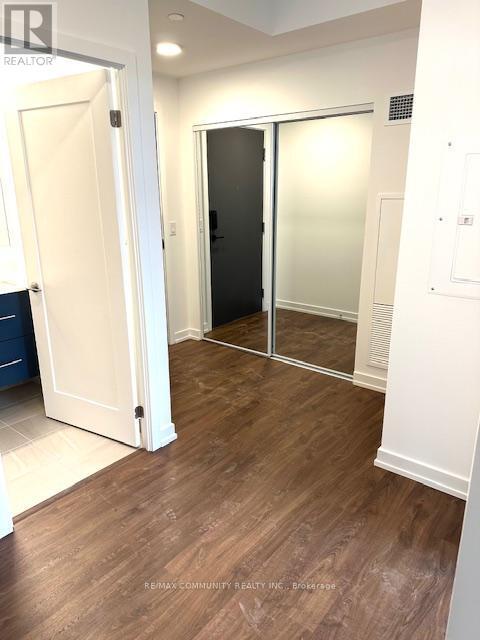 Photo du bâtiment - 9763 Markham Rd