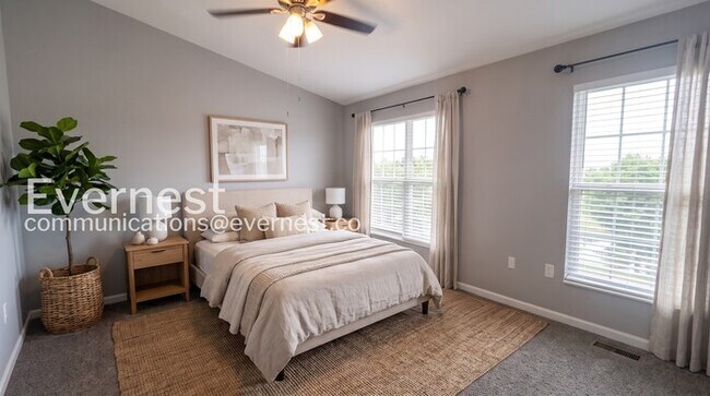 Foto del edificio - 5944 Bridgehampton Dr