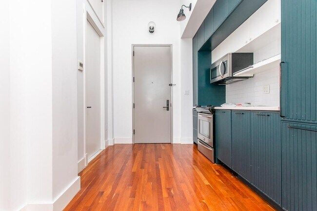 Foto del edificio - 180 Bainbridge St.