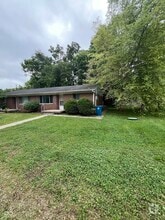 Building Photo - 7201 N Ralston Ave