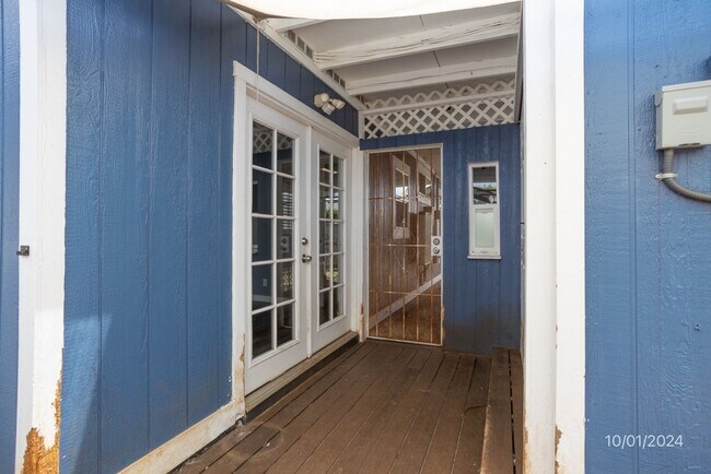 Building Photo - 3BD/1.5BA Single Family Home in Waianae (M...