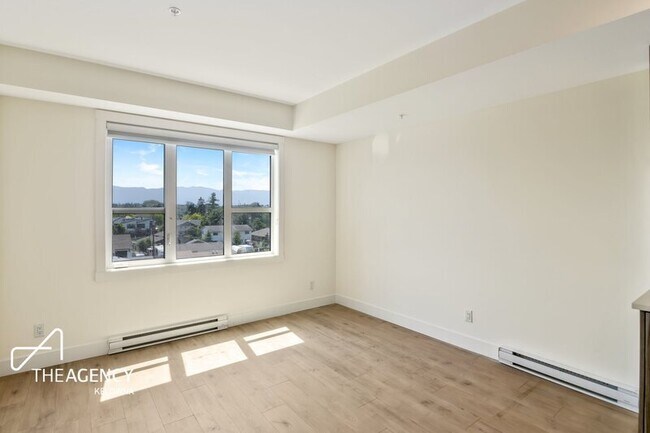 Building Photo - 1036 Coronation Ave