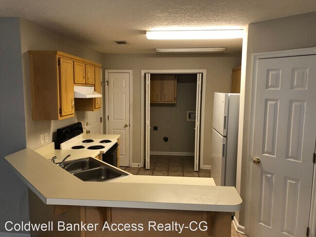 Building Photo - 3 br, 2 bath House - 302 Windridge Drive
