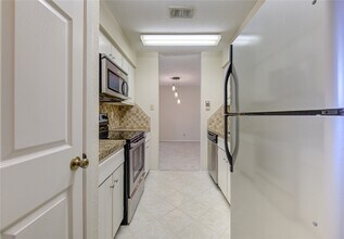 Building Photo - 14515 Wunderlich Dr