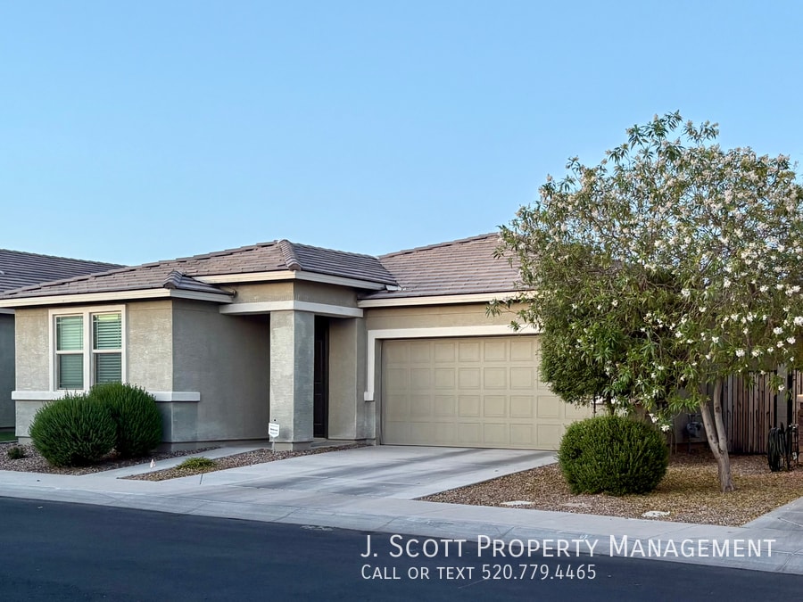 Primary Photo - 2735 S Gordon-