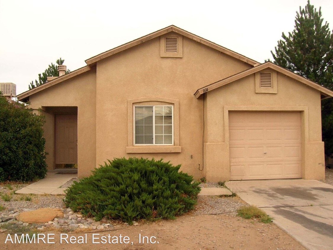 Primary Photo - 1614 Secret Valley Dr SW