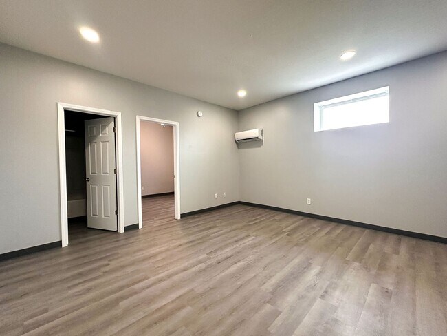 Foto del edificio - Modern 1-bedroom retreat / Walk to Downtown