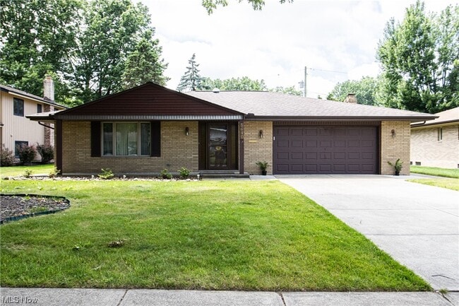 Building Photo - 3640 Chrisfield Dr