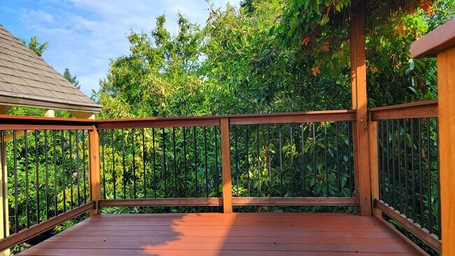 Foto del edificio - Bright and Spacious vintage 2 bedroom apar...