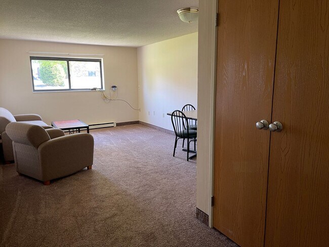 Foto del interior - Bayit Edinboro