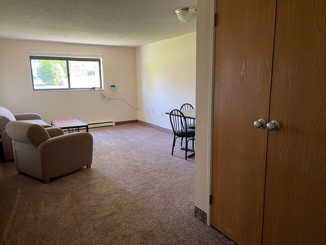 Interior Photo - Bayit Edinboro