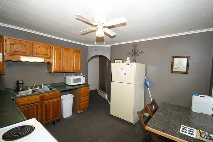 Primary Photo - 212 Warwood Ave