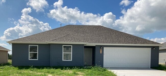 Building Photo - 112 Pin Oak Dr