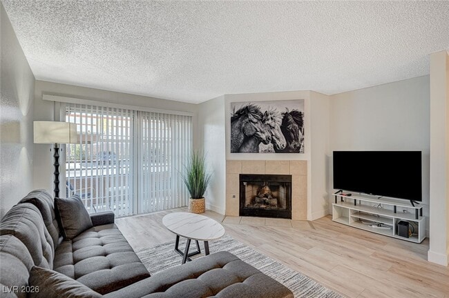 Building Photo - 2200 S Fort Apache Rd