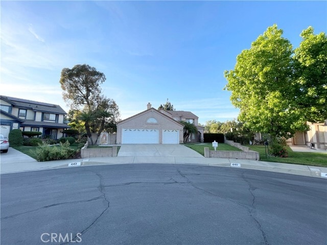 Building Photo - 440 Mockingbird Ln