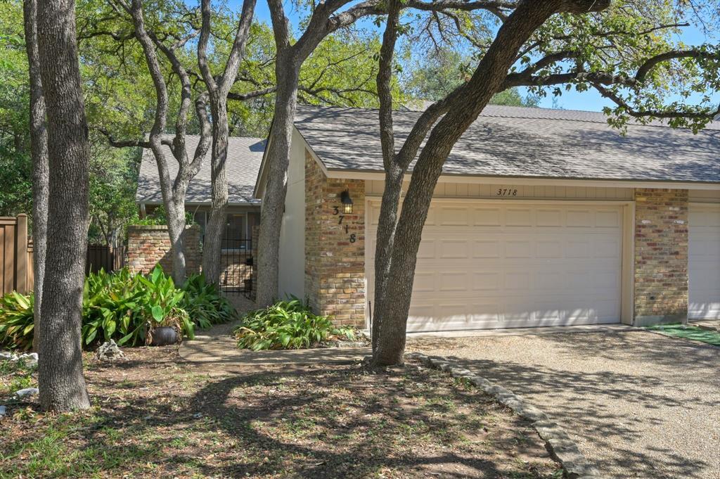 Foto principal - 3718 Steck Ave