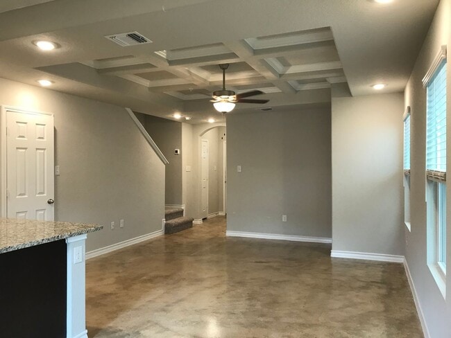 Foto del edificio - Townhome for rent