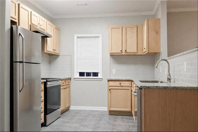 Foto del edificio - 218 Barfield Ave SW