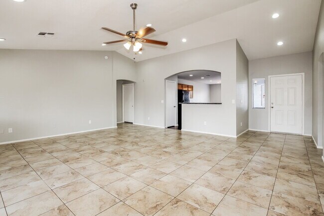 Building Photo - 8635 W Minnezona Ave