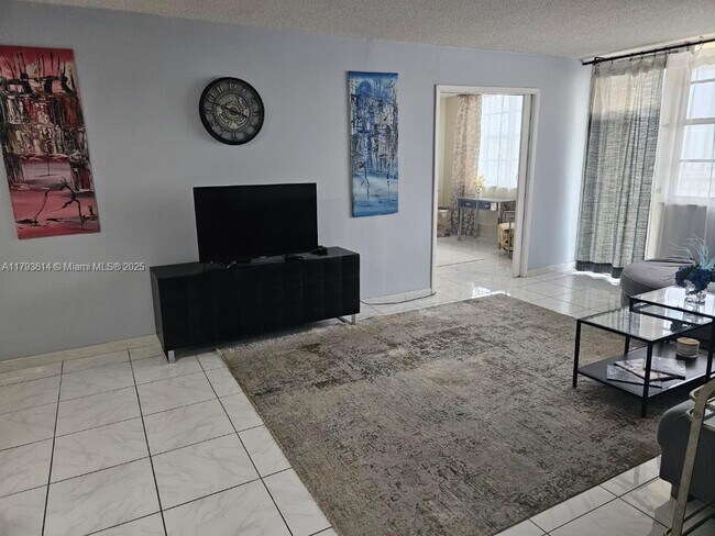 Foto del edificio - 251 174th St