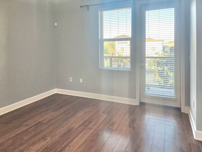 Foto del edificio - 12842 Palm St