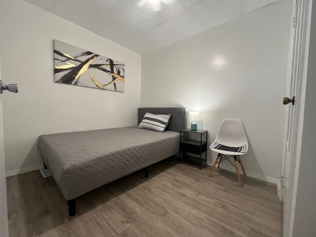 Foto del edificio - 920 N 9th St Rd