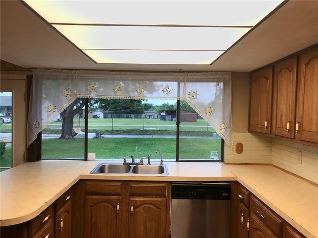 Building Photo - 4309 O'Hare Dr