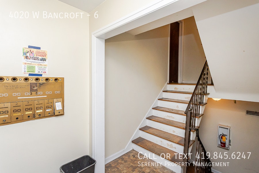 Building Photo - 4020 W Bancroft-6