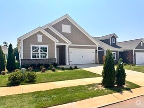 Building Photo - 4592 Kobus Ct.