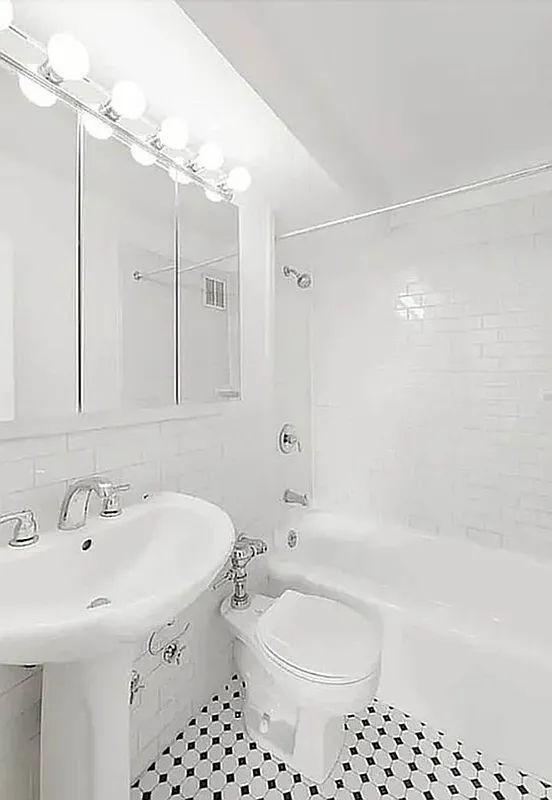 Building Photo - 1 bedroom in New York NY 10037