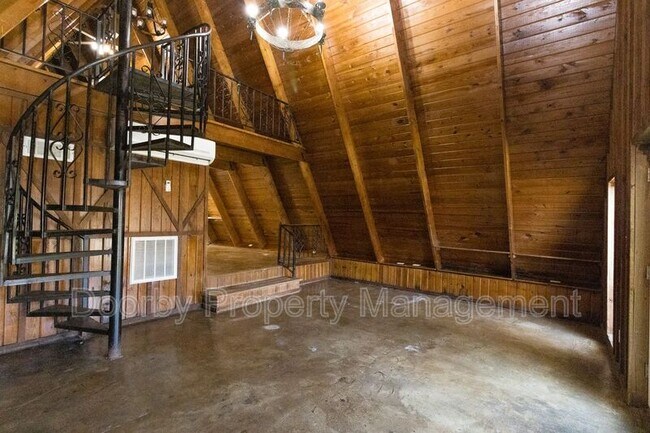 Foto del edificio - 3109 Ellis Ave