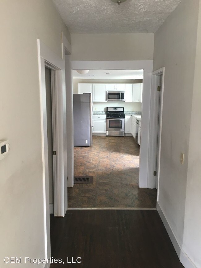 Foto del edificio - 3 br, 2 bath House - 390 Alexander Street