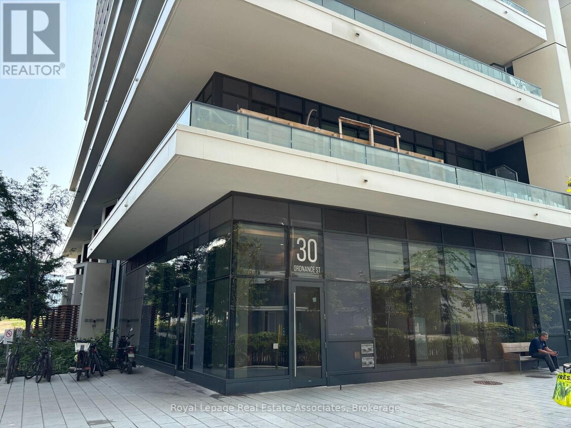 Primary Photo - 30 Ordnance St