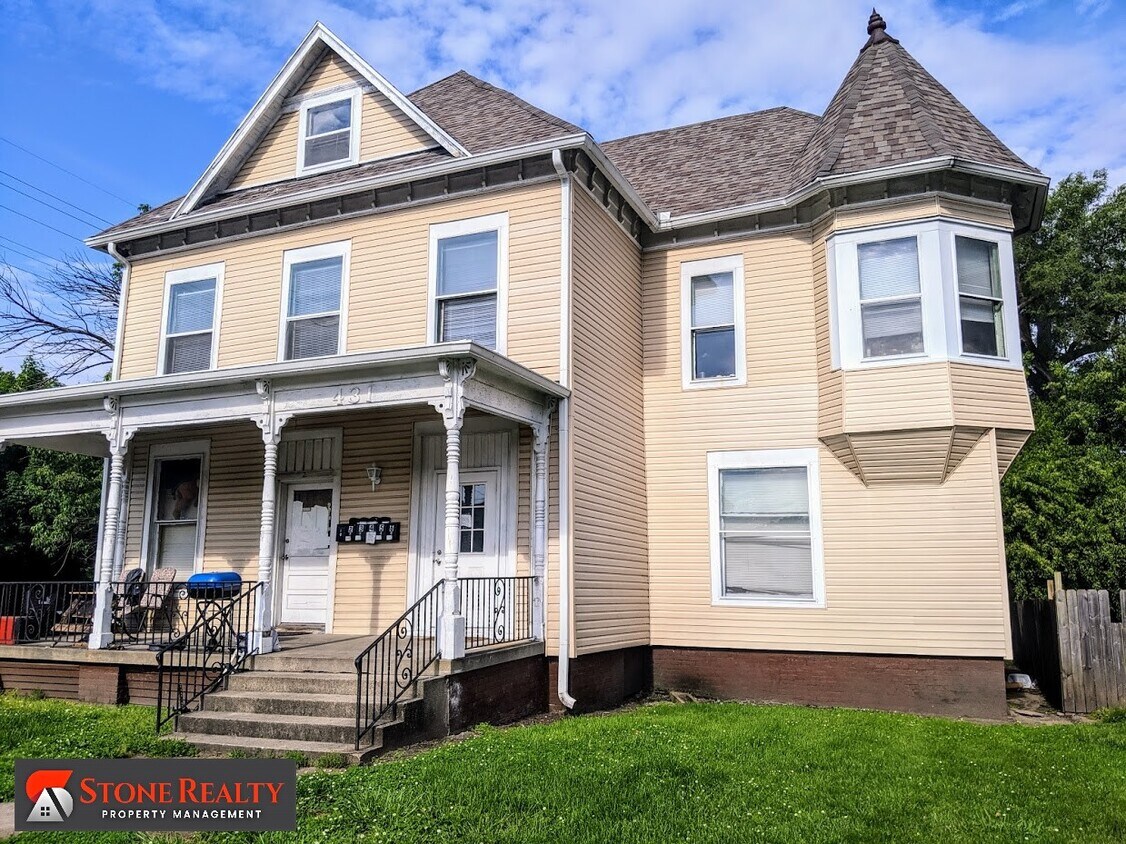 Primary Photo - 431 S 5th St