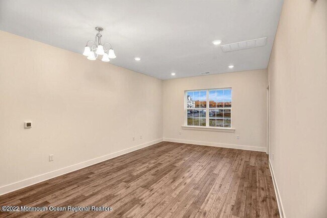 Building Photo - 815 Stiller Ln