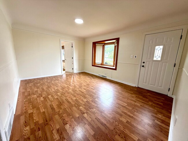 Foto del edificio - 17268 Horger Ave