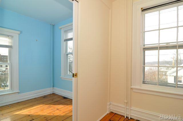 Building Photo - 15 S Buckhout St