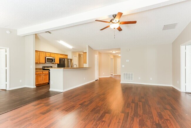 Foto del edificio - 2626 Springwillow Dr