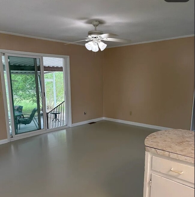 Building Photo - 4905 College Acres Dr