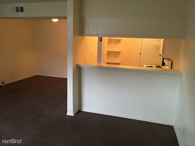 Building Photo - 1 br, 1 bath Apartment - 3611 Maplewood Ave