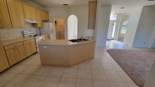 Foto del edificio - 475 Abello Rd SE