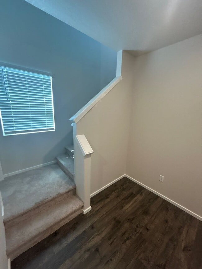 Building Photo - 4809 Thyme Ave NE
