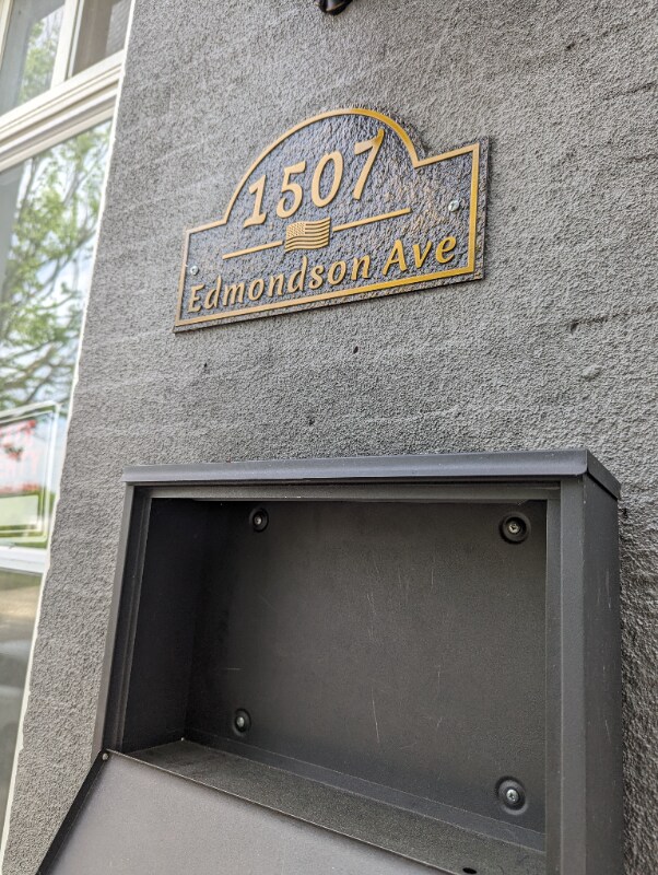 Foto del edificio - 1507 Edmondson Ave
