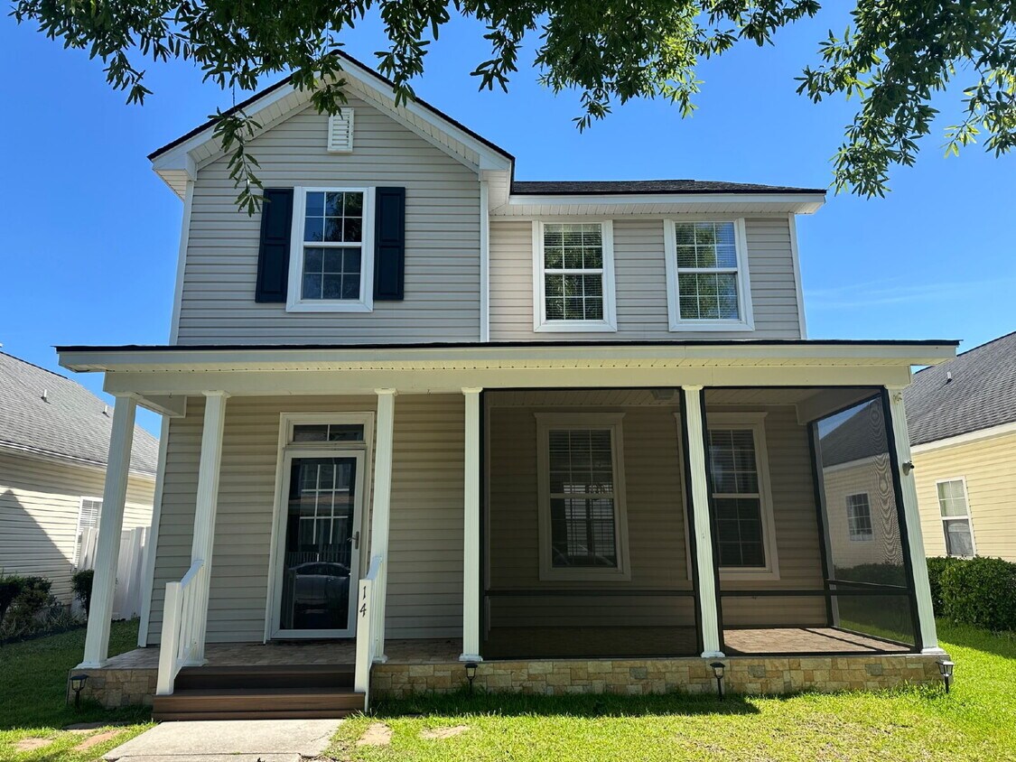 Primary Photo - Beautifully Updated Three Bedroom Home in ...