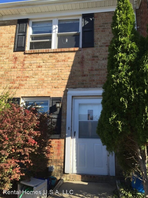 Primary Photo - 2 br, 1.5 bath House - 935 Maryland Ave