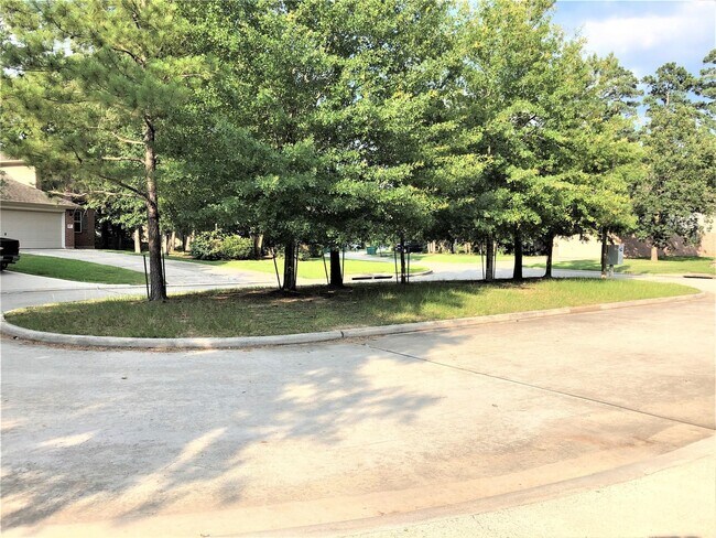 Foto del edificio - 62 Rookwood Ct