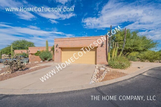 Foto del edificio - Welcome to Your 3-Bedroom Desert Oasis in ...