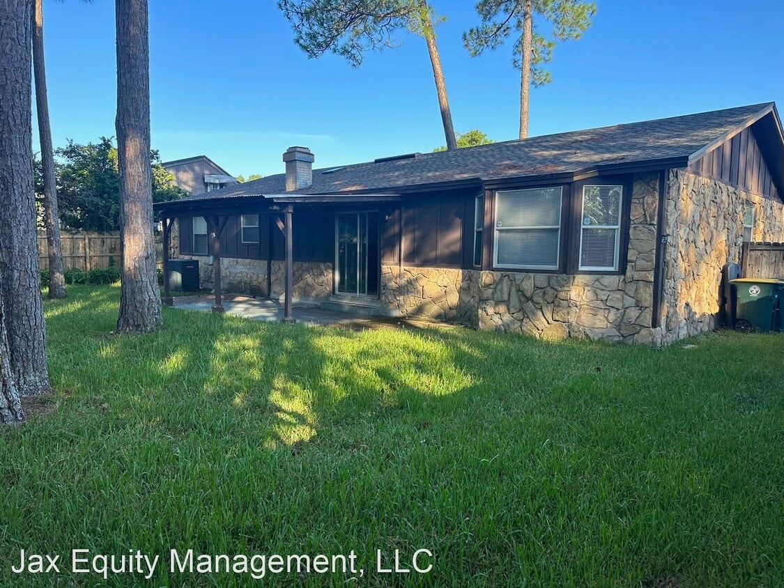 3 br, 2 bath House 3364 Waverly Dock Road House Rental in