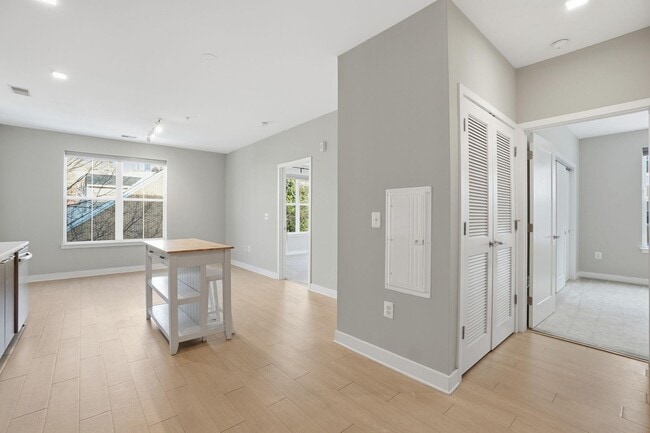 Foto del edificio - 989 S Buchanan St