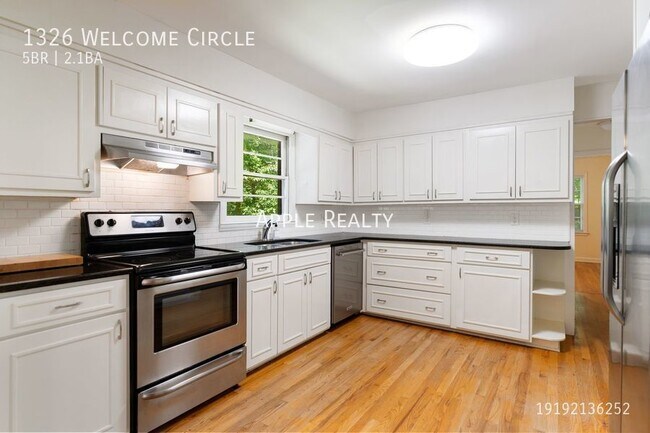 Foto del edificio - 1326 Welcome Cir